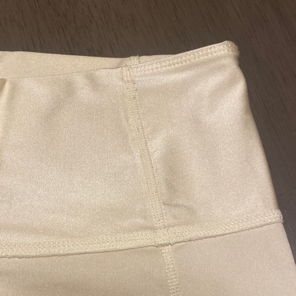 FABLETICS OUTFIT - Picture 5 of 11